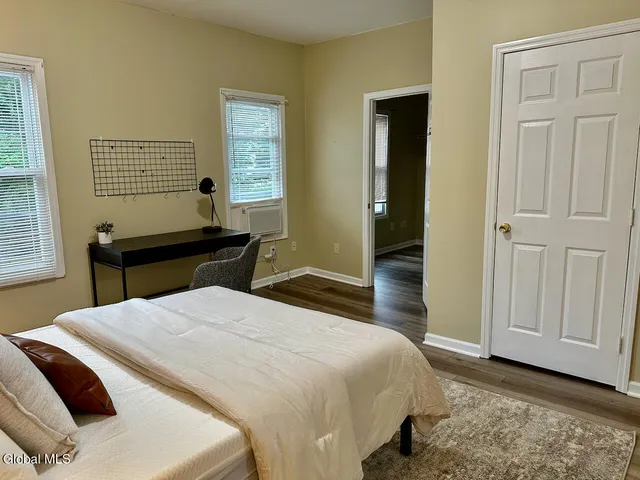 $769,900 | 74 Walnut Street, Saratoga Springs, NY 12866