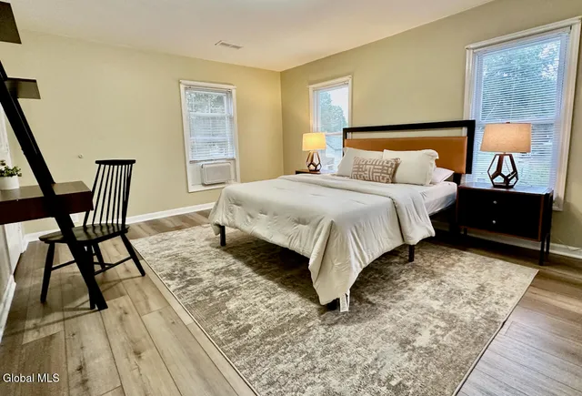 $769,900 | 74 Walnut Street, Saratoga Springs, NY 12866