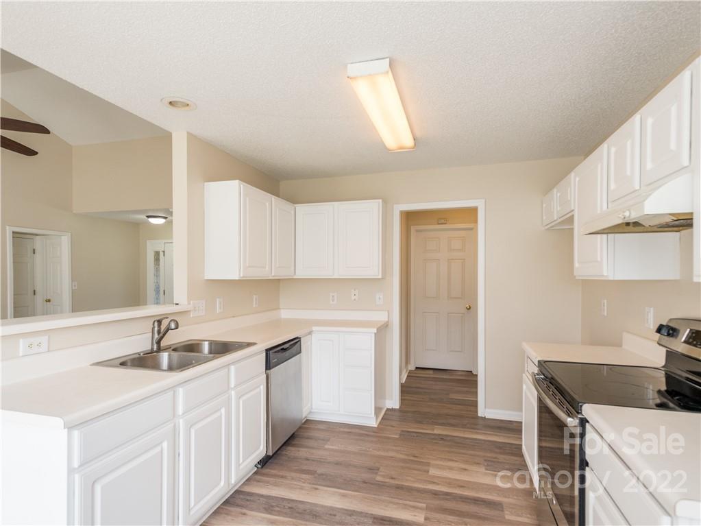 398 Running Briar Road Fletcher, NC 28732 - Photo 17 of 24 Gallery Image 17