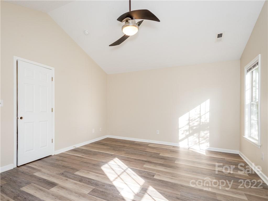 398 Running Briar Road Fletcher, NC 28732 - Photo 3 of 24 Gallery Image 3