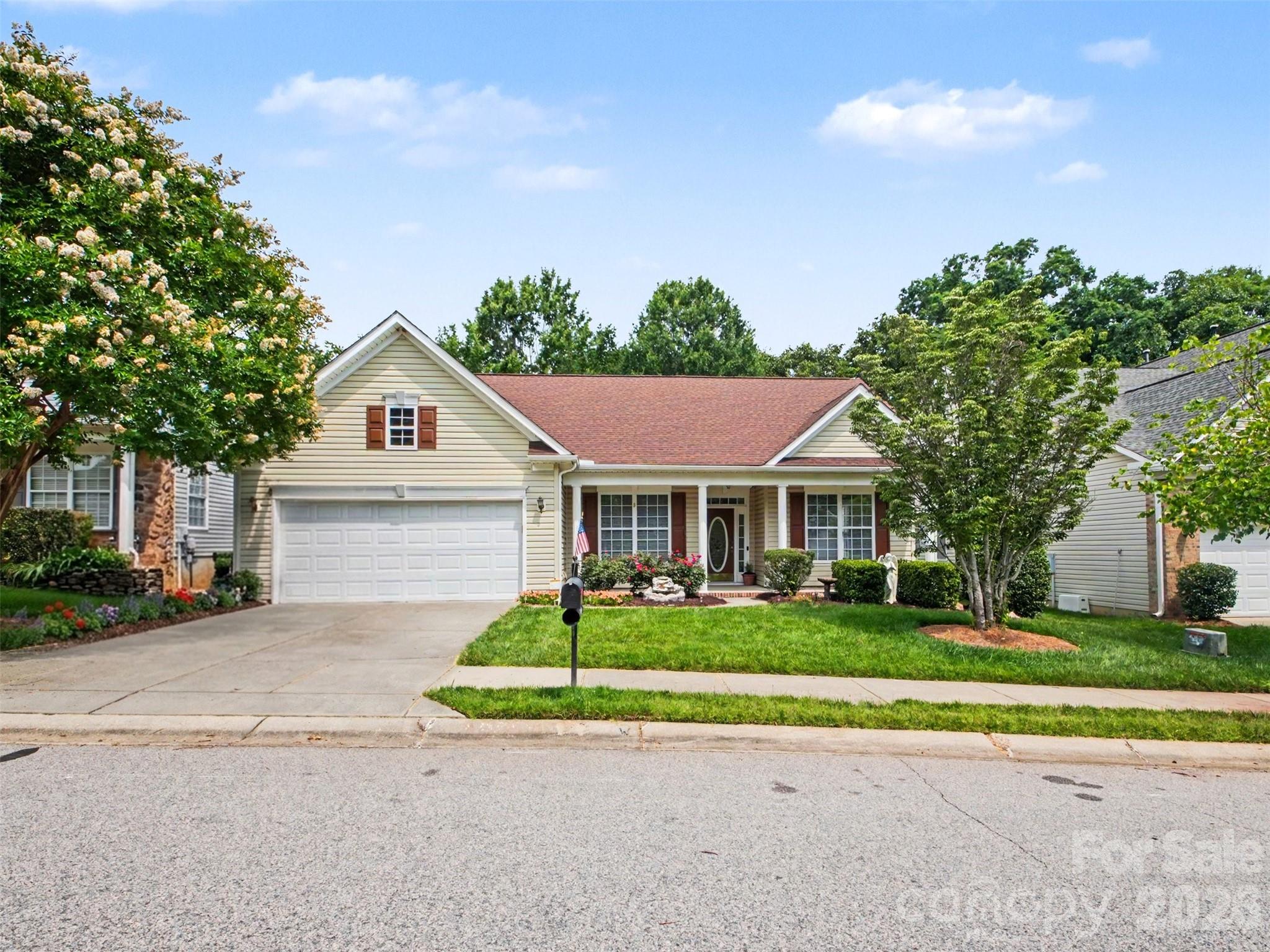834 Platinum Drive Fort Mill, SC 29708 - Photo 2 of 47