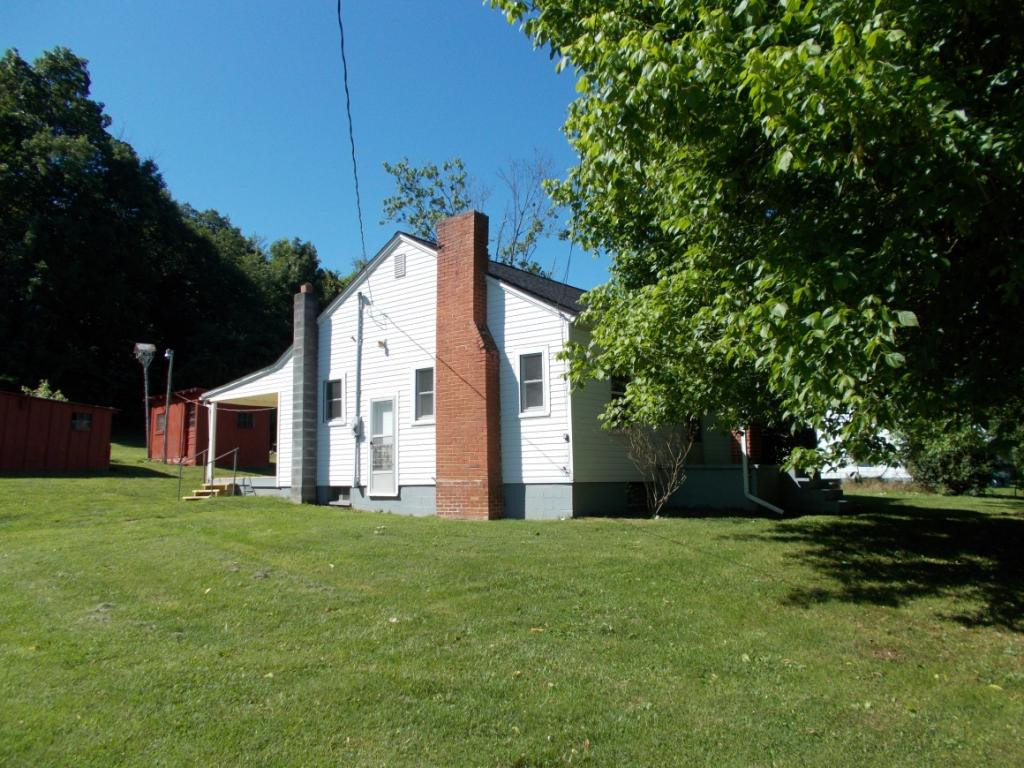 136 Powell Street Greeneville, TN 37745 - Photo 1 of 18 Photo 1