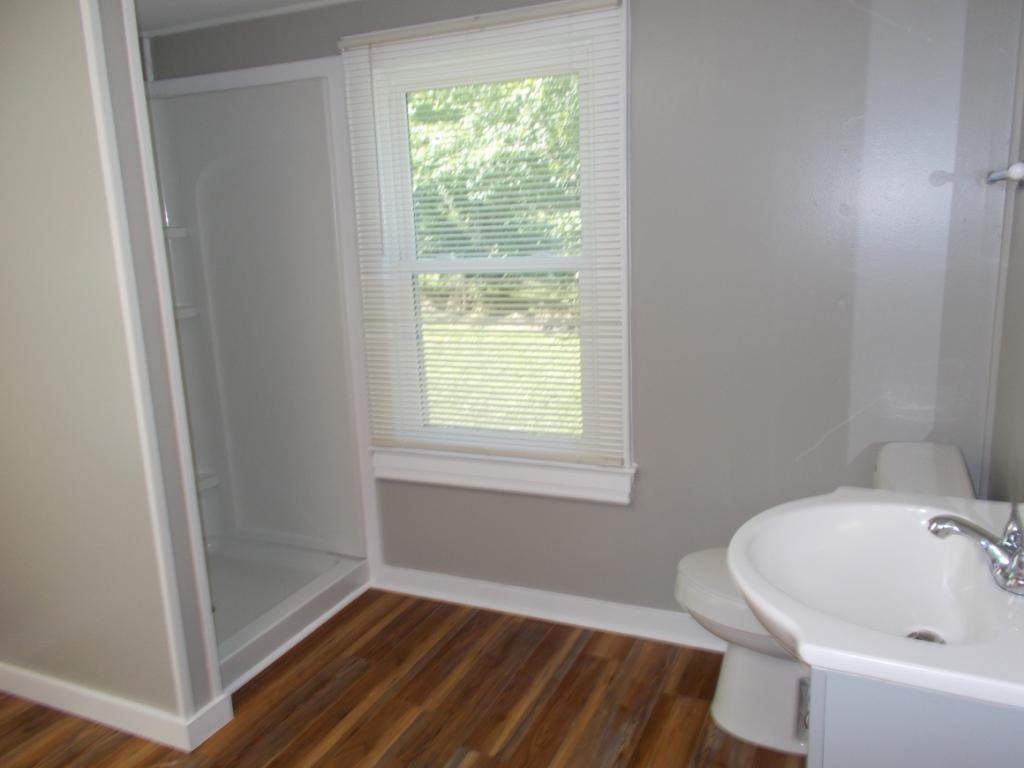 136 Powell Street Greeneville, TN 37745 - Photo 12 of 18 Photo 12