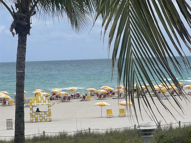 $490,000 | 100 Lincoln Road, Unit 430, Miami Beach, FL 33139