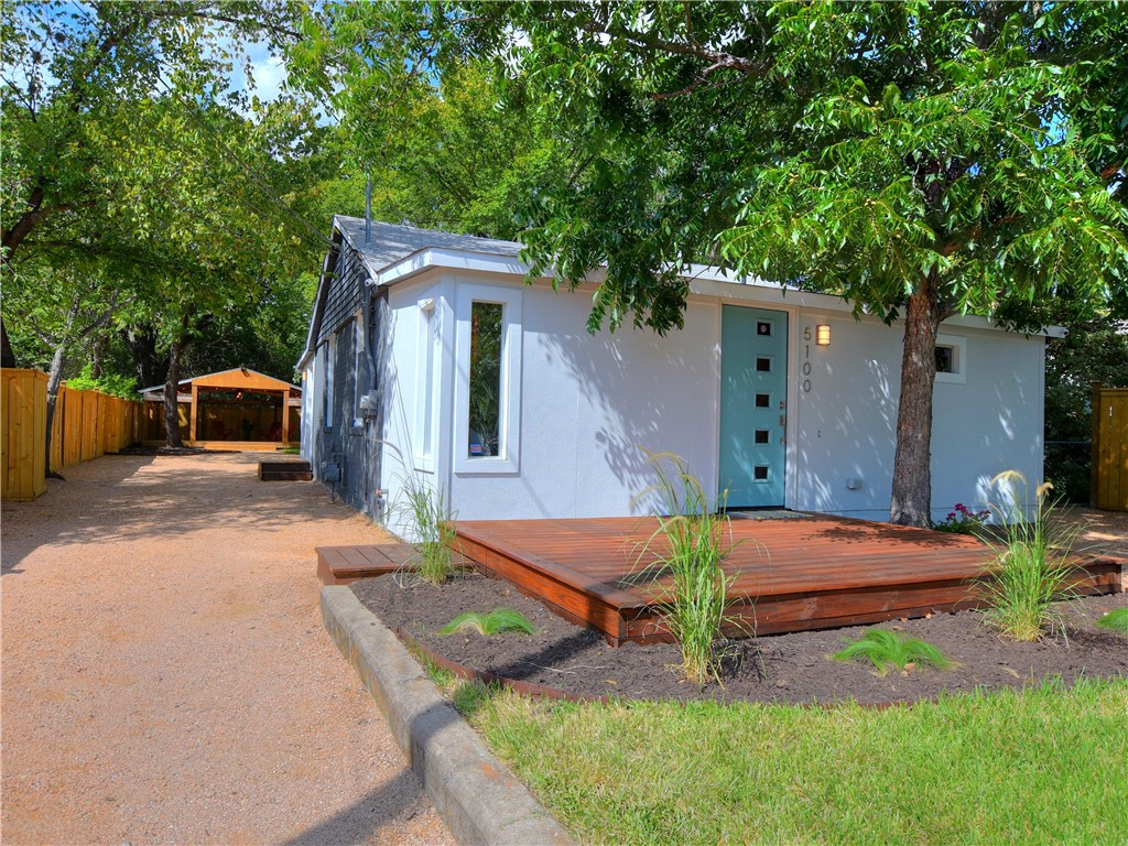 5100 Lott Avenue Austin, TX 78721 - Photo 1 of 1