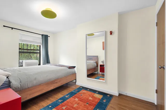 a view of walk in closet