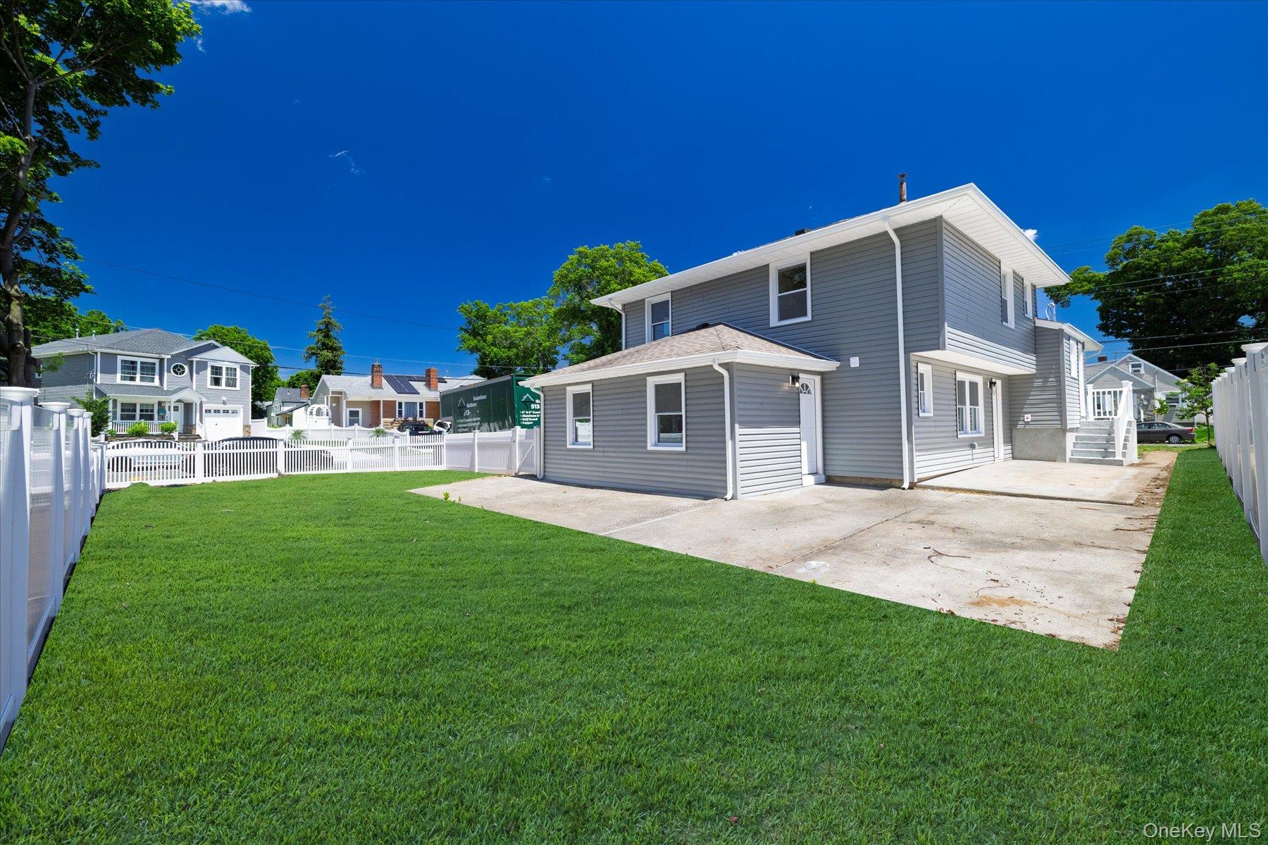 62 Alhambra Road Baldwin, NY 11575 - Photo 5 of 35