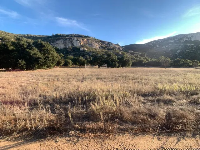 $2,500,000 | 24352 Featherstone Canyon Road, Lakeside, CA 92040