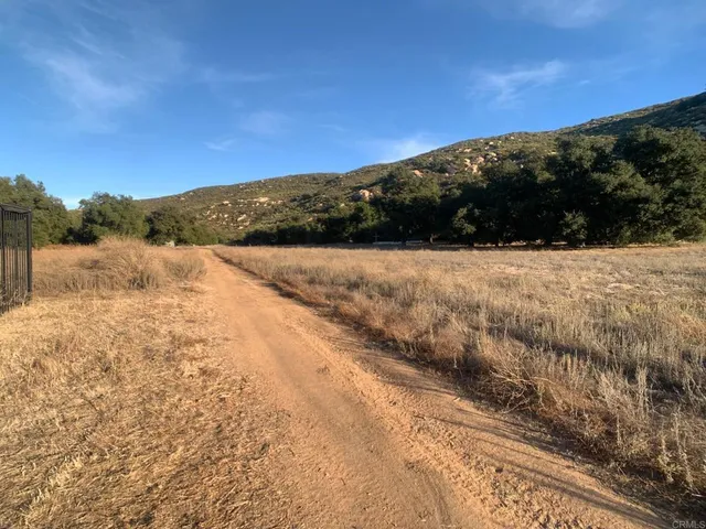 $2,500,000 | 24352 Featherstone Canyon Road, Lakeside, CA 92040