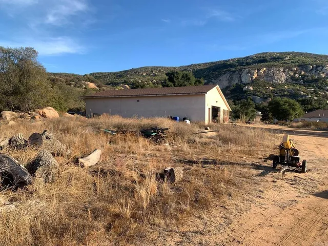 $2,500,000 | 24352 Featherstone Canyon Road, Lakeside, CA 92040