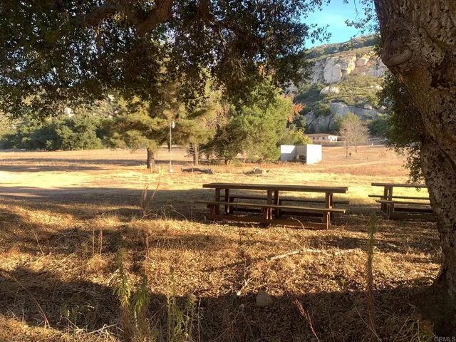 $2,500,000 | 24352 Featherstone Canyon Road, Lakeside, CA 92040