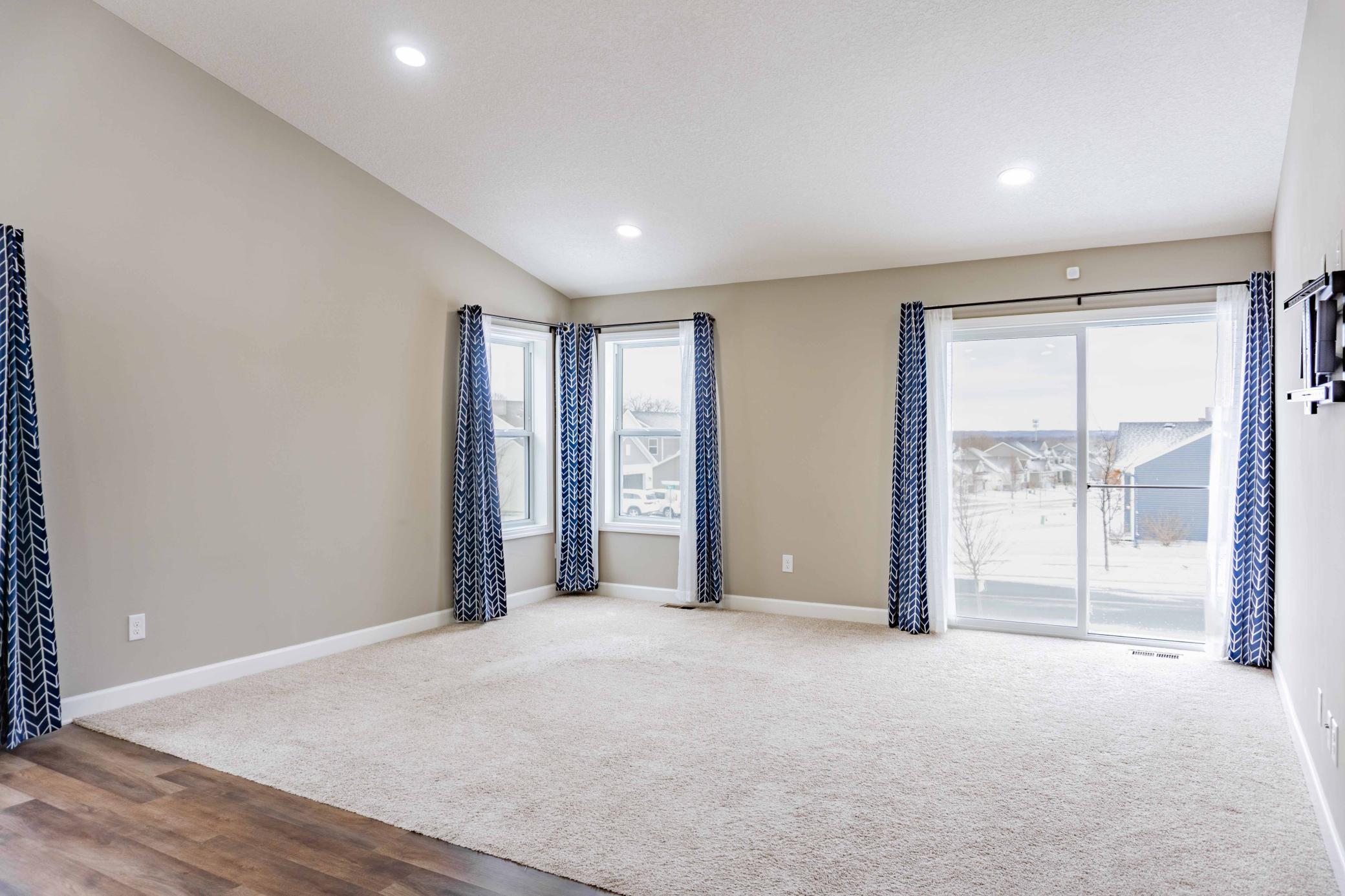 143 X Nutmeg Circle Carver, MN 55315 - Photo 15 of 89