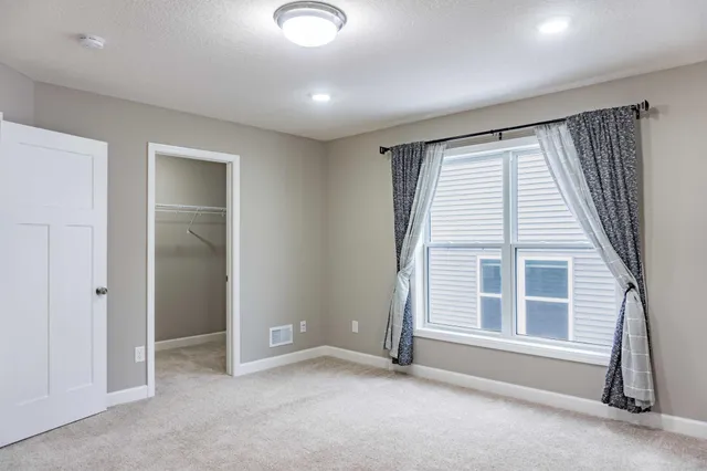 $2,995 | 143 X Nutmeg Circle, Carver, MN 55315