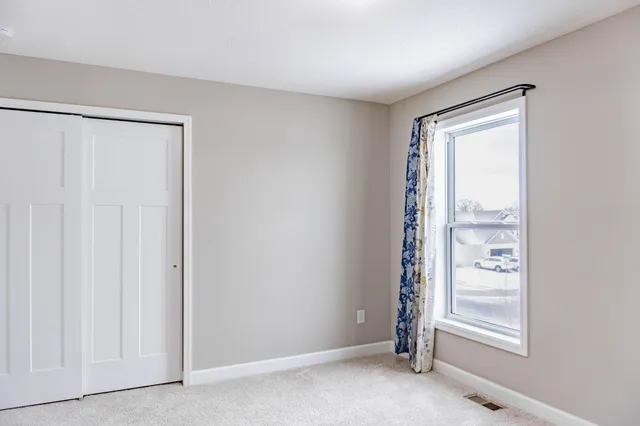 $2,995 | 143 X Nutmeg Circle, Carver, MN 55315