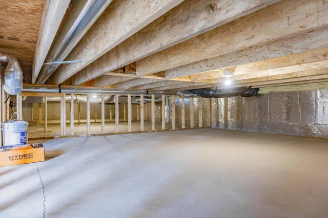 $2,995 | 143 X Nutmeg Circle, Carver, MN 55315