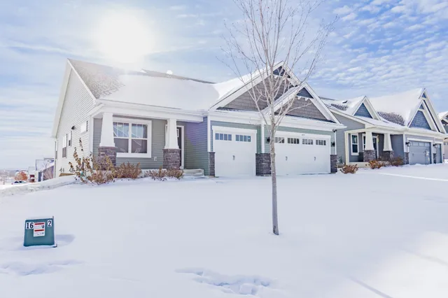 $2,995 | 143 X Nutmeg Circle, Carver, MN 55315