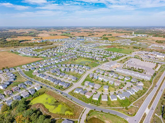 $2,995 | 143 X Nutmeg Circle, Carver, MN 55315