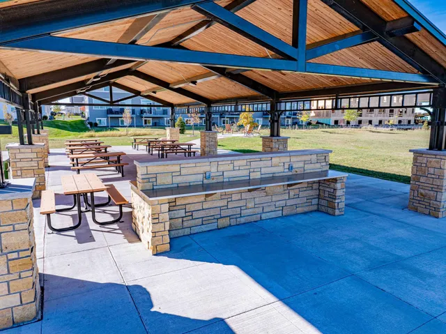 $2,995 | 143 X Nutmeg Circle, Carver, MN 55315