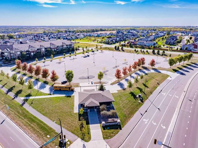 $2,995 | 143 X Nutmeg Circle, Carver, MN 55315