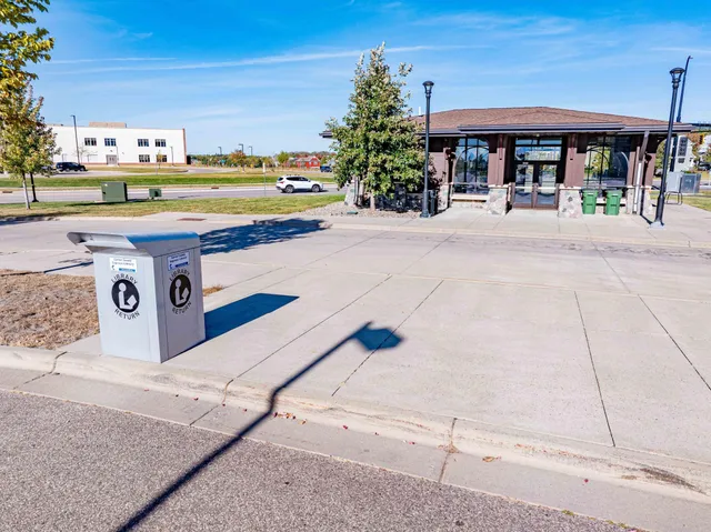 $2,995 | 143 X Nutmeg Circle, Carver, MN 55315