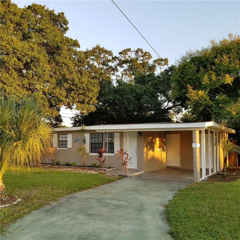 11685 104th Street Largo, FL 33773 - Photo 1 of 1 a view front of house with entertaining space
