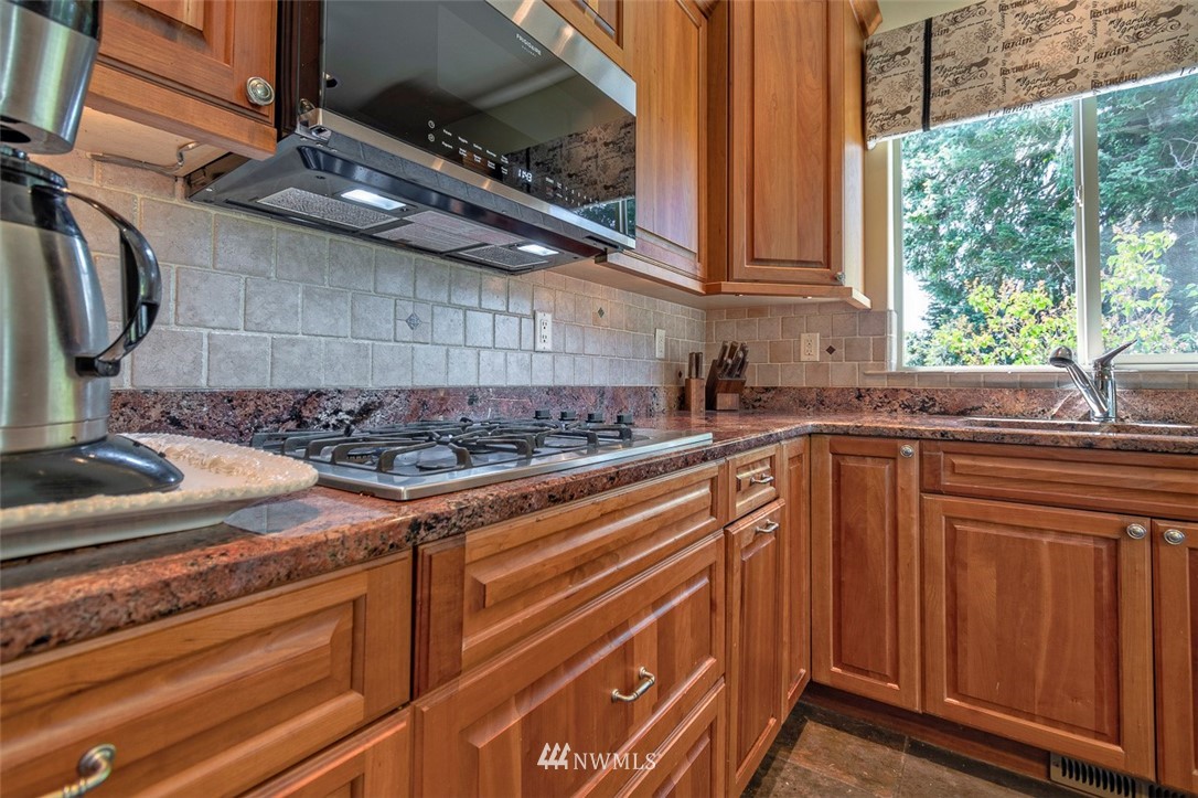 9798 North Road Peshastin, WA 98847 - Photo 9 of 39 Gallery Image 9