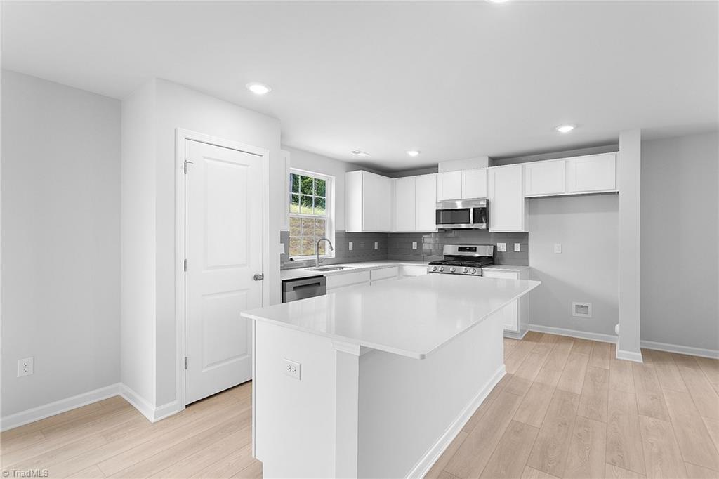 111 Primrose Street King, NC 27021 - Photo 12 of 28