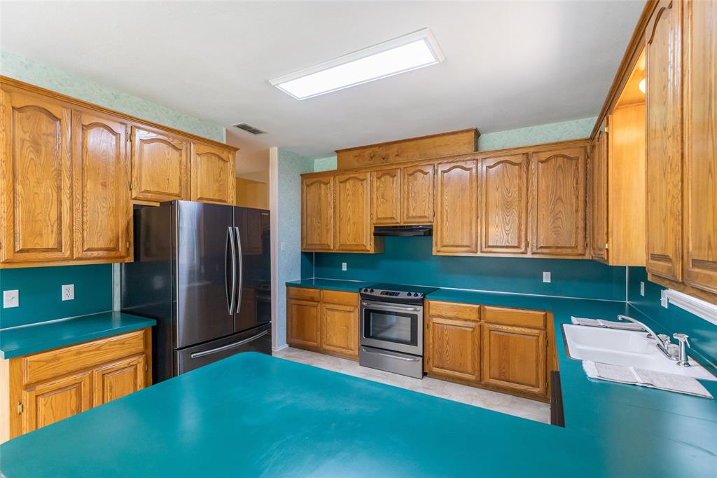 1026 Reeves Street Abilene, TX 79602 - Photo 12 of 38