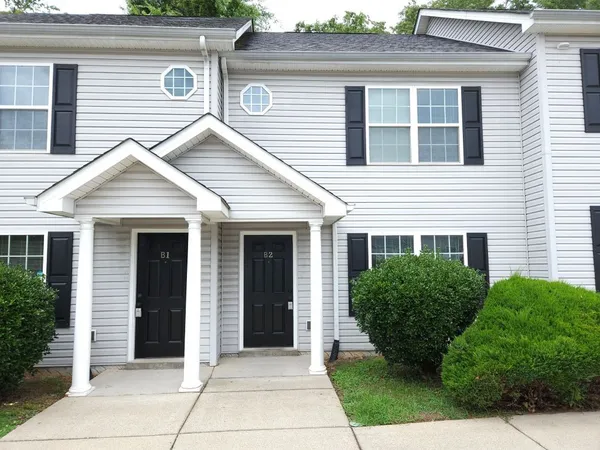 $1,500 | 705 Crestland Avenue, Unit B2, Murfreesboro, TN 37130