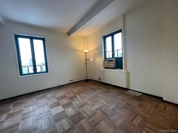 $2,762 | 1314 Virginia Avenue, Unit 6 | Parkchester