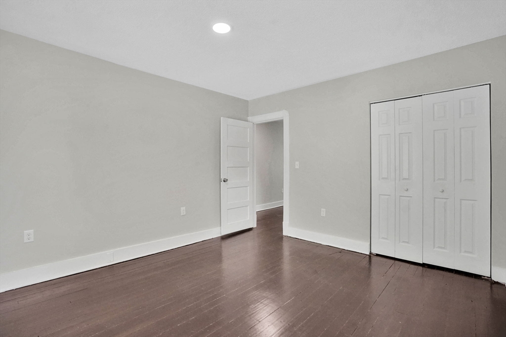 47 Trafton Road Springfield, MA 01108 - Photo 28 of 37
