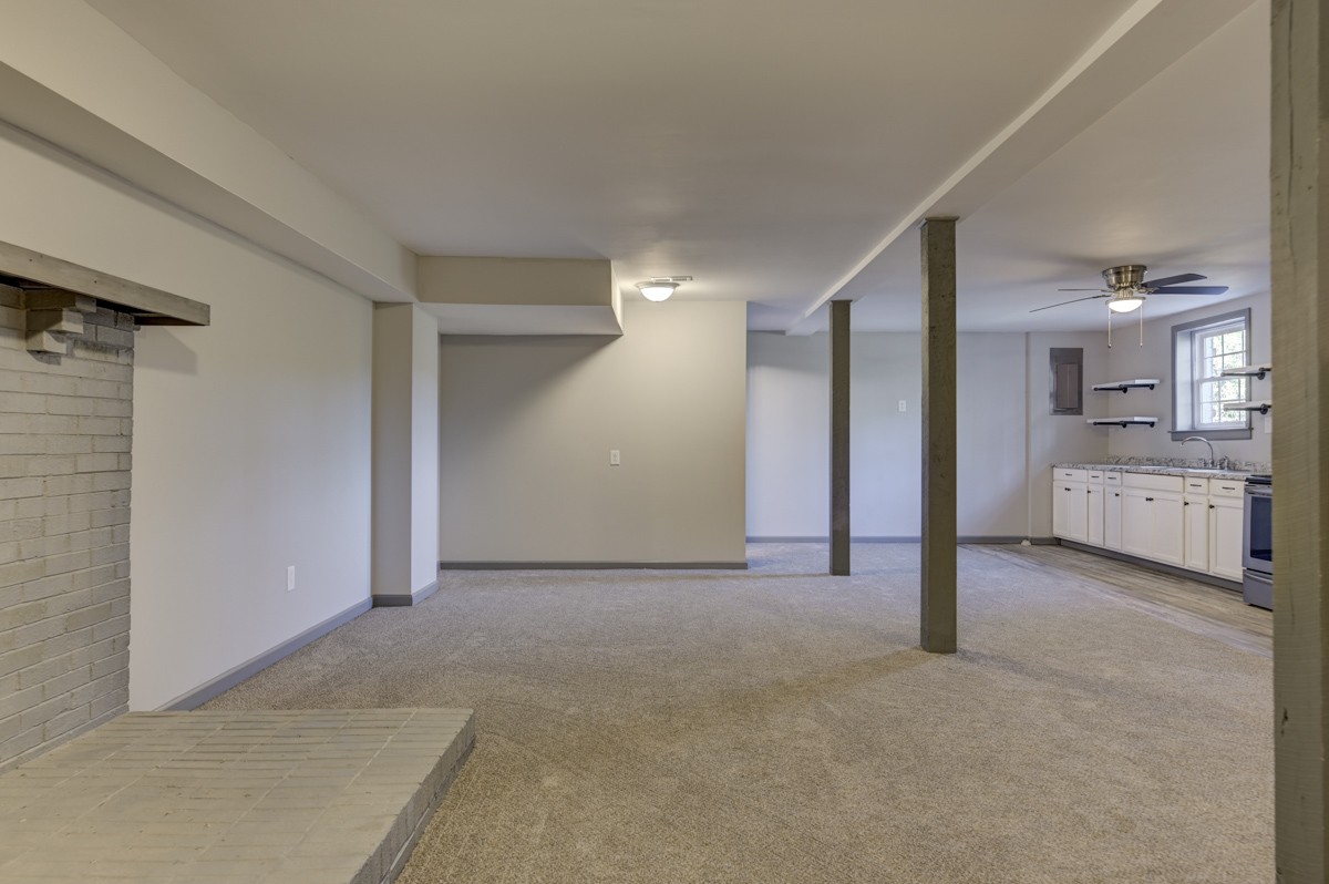 300 Garrison Branch Road Cottontown, TN 37048 - Photo 34 of 50 a view of a big room with closet and windows