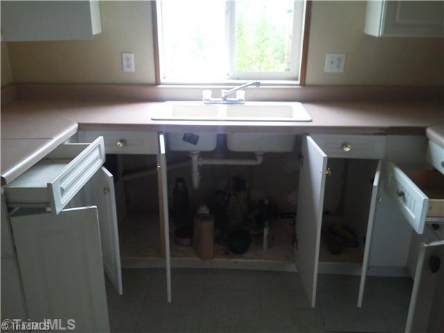 1128 Bryant Mill Road Ararat, NC 27007 - Photo 2 of 6 Kitchen.