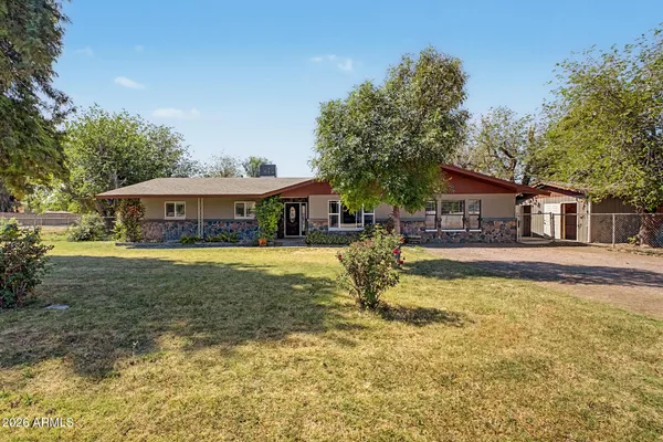 $1,150,000 | 2975 East Campbell Road, Gilbert, AZ 85234