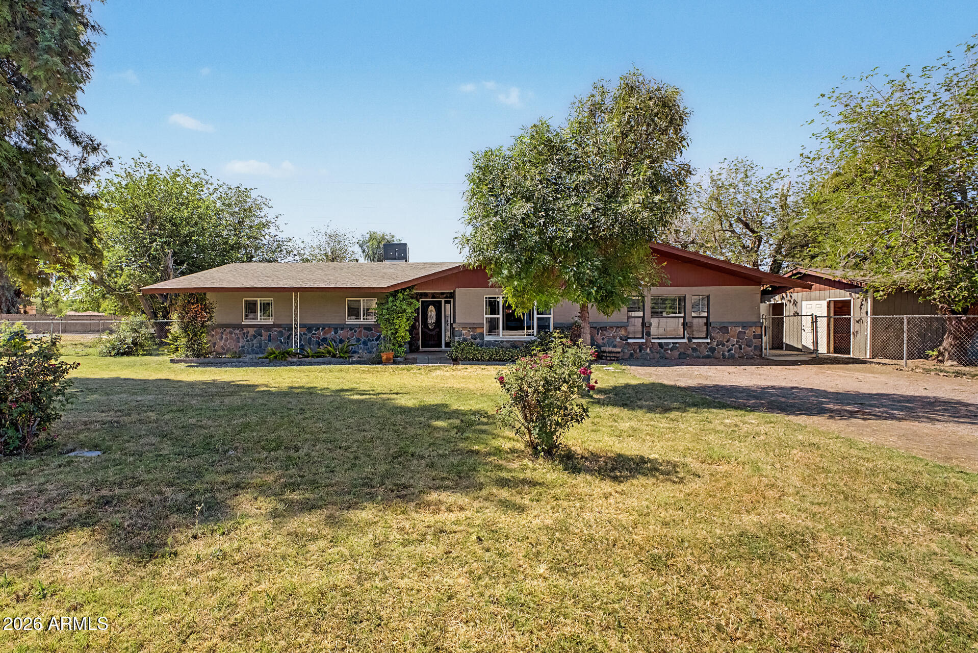 2975 East Campbell Road Gilbert, AZ 85234 - Photo 1 of 64