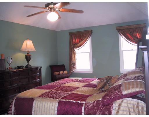 2 Spring Street Douglas, MA 01516 - Photo 11 of 17 Gallery Image 11