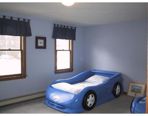 2 Spring Street Douglas, MA 01516 - Photo 12 of 17 Gallery Image 12