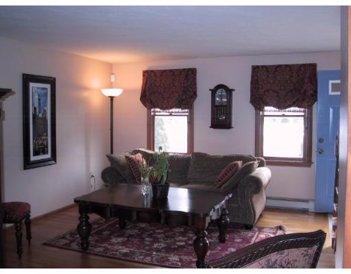 2 Spring Street Douglas, MA 01516 - Photo 4 of 17 Gallery Image 4