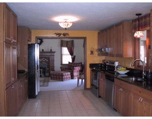 2 Spring Street Douglas, MA 01516 - Photo 6 of 17 Gallery Image 6