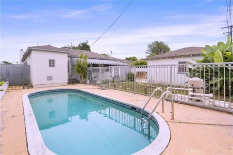 $824,995 | 10233 South 3rd Avenue, Inglewood, CA 90303