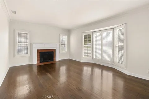 $824,995 | 10233 South 3rd Avenue, Inglewood, CA 90303