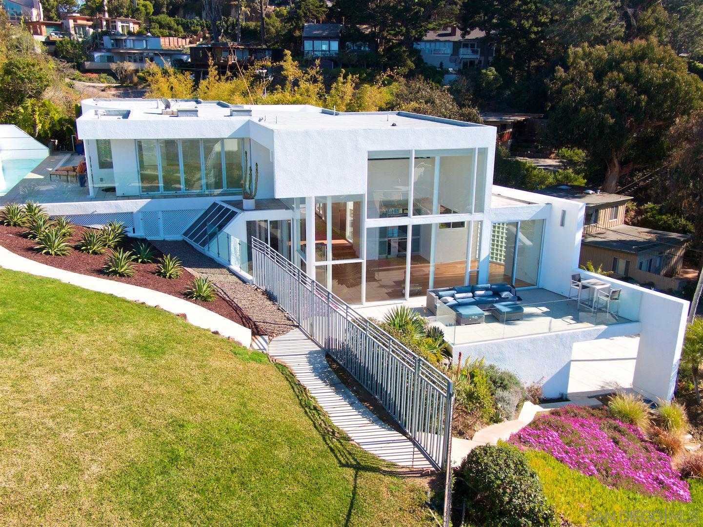 1930 Balboa Avenue Del Mar, CA 92014 - Photo 46 of 49