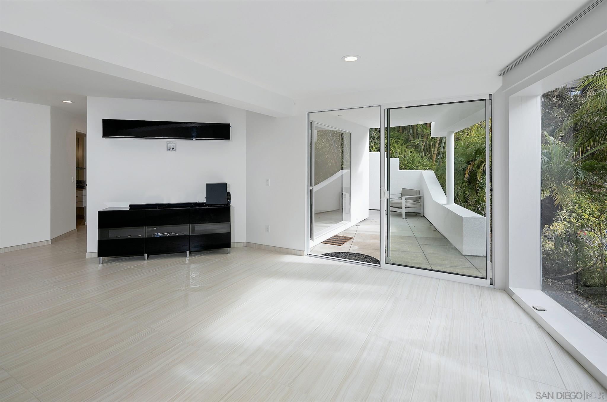 1930 Balboa Avenue Del Mar, CA 92014 - Photo 7 of 49