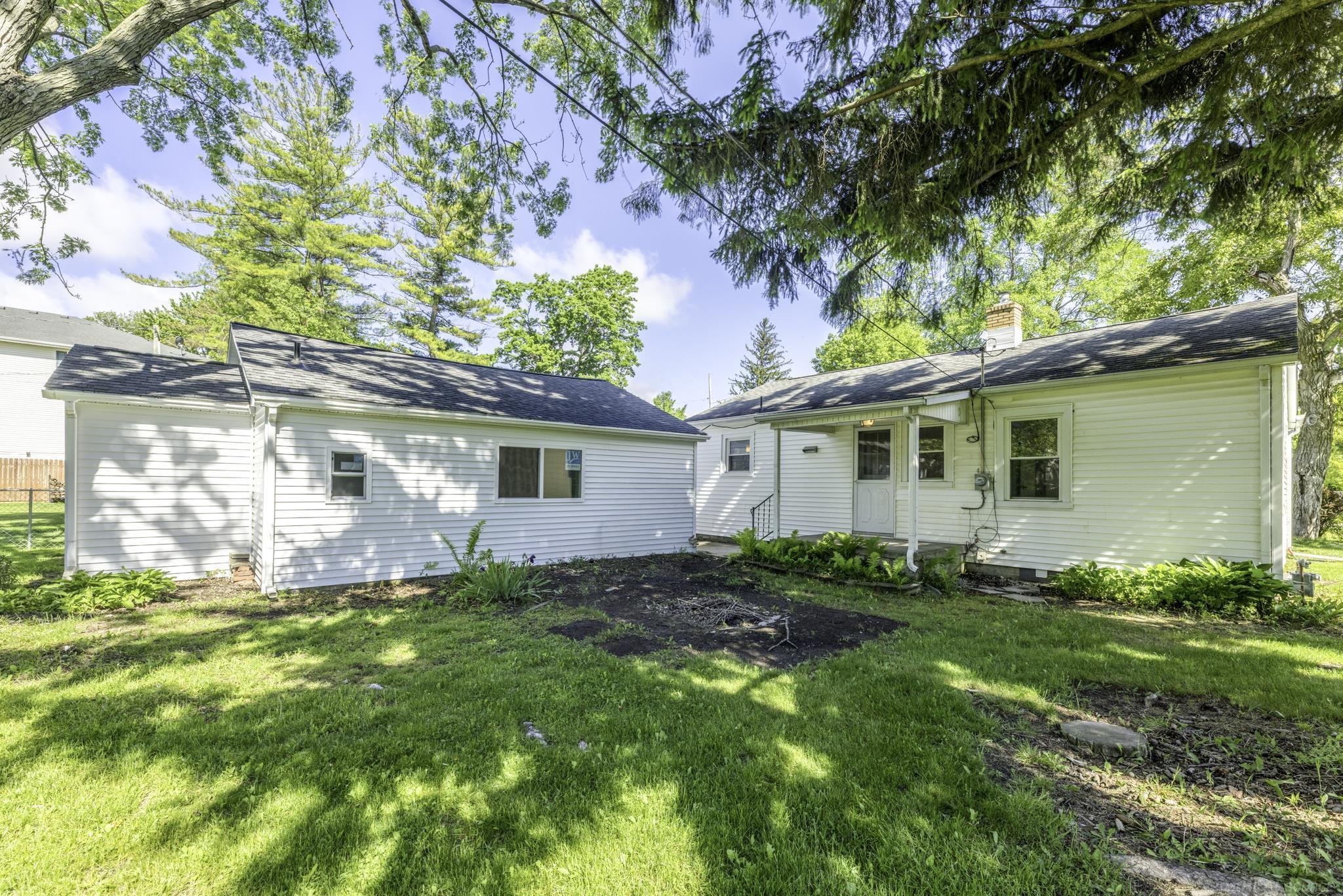 7282 Hubbard Street Lexington, MI 48450 - Photo 16 of 21