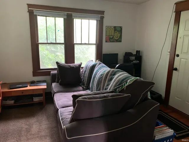 $1,350 | 2607 South Rockport Road, Bloomington, IN 47403