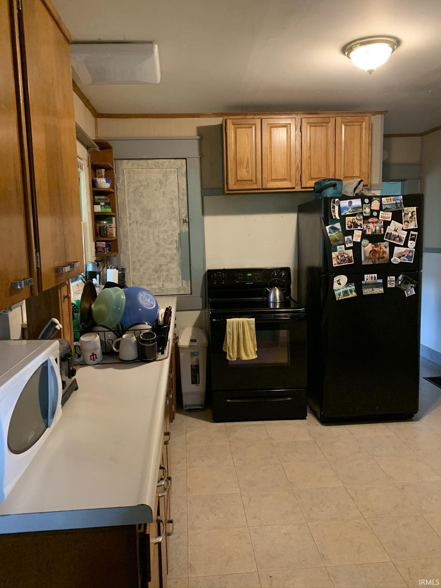 2607 South Rockport Road Bloomington, IN 47403 - Photo 4 of 18