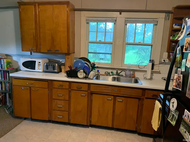 $1,350 | 2607 South Rockport Road, Bloomington, IN 47403