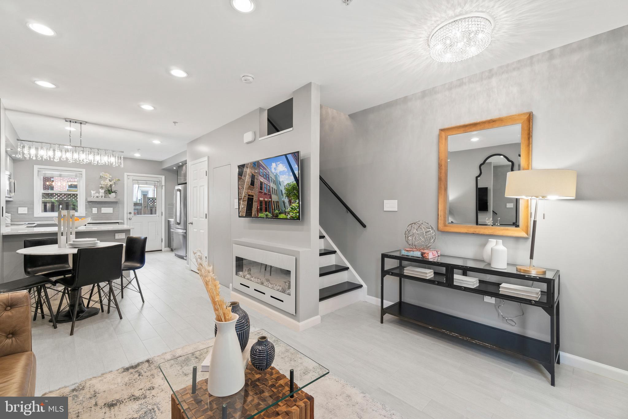 922 4th Street Southeast Washington, DC 20003 - Photo 4 of 25