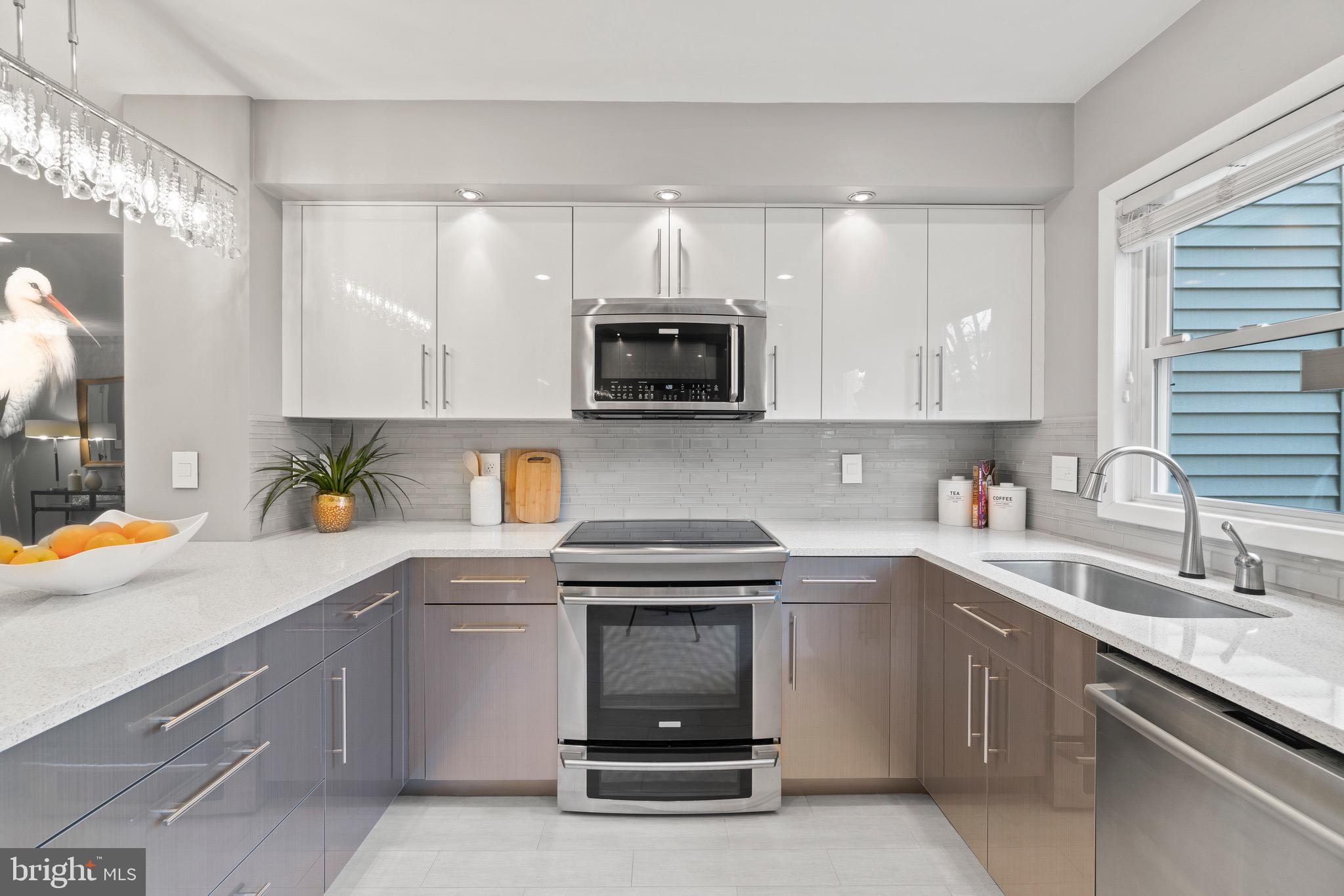 922 4th Street Southeast Washington, DC 20003 - Photo 10 of 25