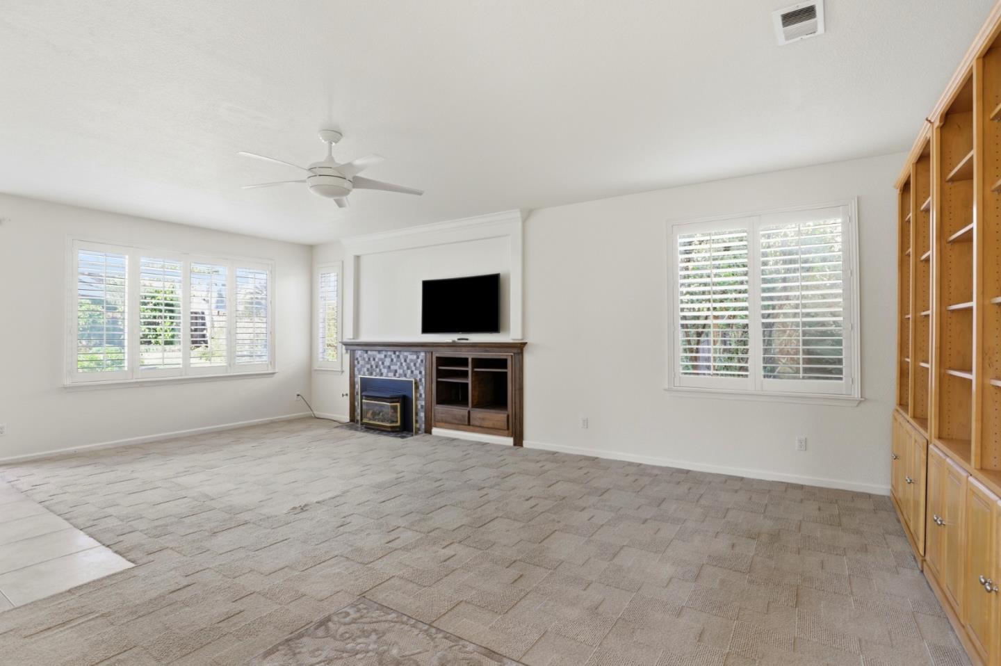 1536 Jackdow Court Gilroy, CA 95020 - Photo 14 of 53